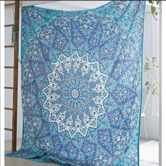 Urban Outfitters Magical Thinking Tapestry - Picture 1 of 1